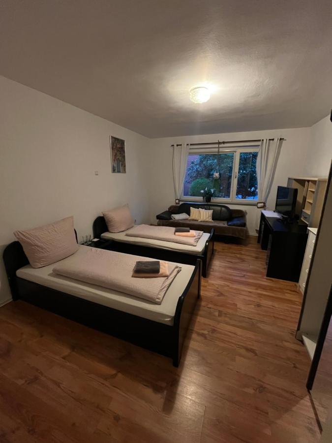 Zimmer In Koeln Екстер'єр фото